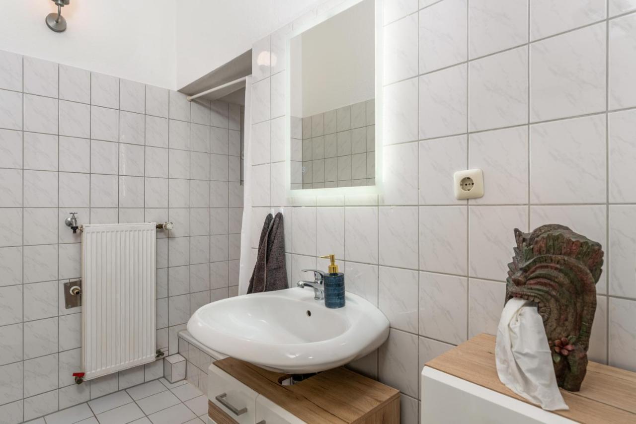 Gemuetliche Zentrale Wohnung Mit Smart Tv Kassel Exterior foto